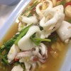 ปลาหมึกนึ่งมะนาว