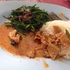 ทานไปแล้วถึงคิดได้ว่าจะรีวิว พะแนงหมูกับผัดต้มหอมค่ะ