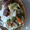 ผัดผัก ไข่พะโล้
