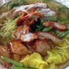 บะหมี่เกี๊ยวหมูแดง+หมูกรอบ