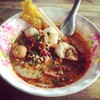 ก๋วยเตี๋ยวไข่ต้มยำน้ำข้น