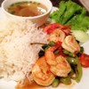 ข้าวกระเพรากุ้ง