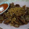 อันนี้แฟนสั่ง หมูกระเทียม แห้งดีค่ะ แต่เราว่าวันนี้เค็มไปหน่อย
