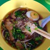 เส้นเล็กไก่ตุ๋น