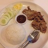 ข้าวเสต็กหมูจิ้มแจ่ว