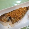 ปลาทรายแดงทอดกระเทียม