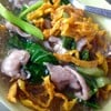 ราดหน้าหมี่กรอบ