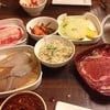 หมูสามชั้น: อร่อย, เนื้อริบอาย: โอเค, ปลาหมึก/ข้าวกระเทียม/ผัก: ไม่ค่อยเท่าไหร่ 