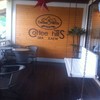 ที่นั่งหน้าร้าน