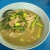 ราดหน้ายอดผักนายเคี้ยงเอ็มไพร์