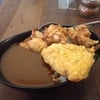 ข้างแกงกะหรี่ ปลาอาจิ + ไก่ทอดฮอกไกโด