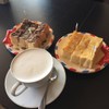 ขนมปัง อร่อยคะ กาแฟก็อร่อย ฟินฟิน