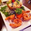 สลัดกุ้ง อร่อยค่ะ แนะนำเมนูนี้