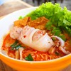 ก๋วยเตี๋ยวปลาหมึกไส้ทะลัก (60 บาท)