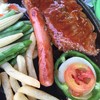เนื้อกับไส้กรอก