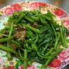 ผัดผักบุ้งหมูกรอบ มาตรฐานทั่วไป