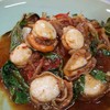 หอยเชลล์ผัดพริกเผา (250 บาท)