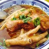 เส้นเล็กไก่ตุ๋นปนขา 40.-
