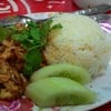 ข้าวยำไก่แซ่บ