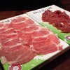 หมูนุ่มมาก แต่หมูหมักจานข้างหลังเหนียวมาก เคี้ยวไม่ออกเลย