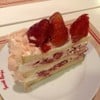 ไม่อร่อย ไม่รู้ว่าค้างมากี่วัน Strawberry Vanilla 175บาท
