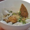 ก๋วยเตี๋ยวร้านต้นศรีตรัง กาดรวมโชค