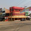 ร้านอยู่ข้างร้านทองสี่แยกสลกบาตรฝั่งขาเข้ากรุงเทพ
