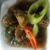 กระเพราไข่เยี่ยวม้า