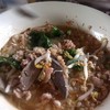 ก๋วยเตี๋ยวต้มยำหมูตำลึง วัดแก้ว