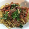 สปาเก็ตตี้ผัดกระเพราเบคอน 95฿
