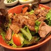 สลัดหมูย่าง