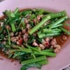 ผักบุ้งไฟแดงหมูสับ