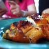 ไก่ย่างถูกเผาาาาา...มันจะถูกโอ้ววววว