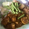 ขนมจีนแกงไตปลา+แกงเขียวหวานไก่
