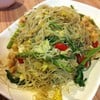 เส้นหมี่ผัดกระเฉด