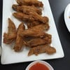 ปีกไก่ทอดน้ำปลา 80 บาท