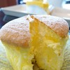 Solf Cup Cake แบบผ่าครึ่ง เห็นครีมข้างใน