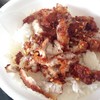 ข้าวหมูทอดราดน้ำจิ้ม อร่อยๆ