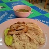 ข้าวมันไก่ต้ม+ไก่ย่าง น้ำจิ้มอร่อย ราคา 30