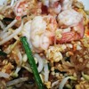ผัดไทยกุ้งสด