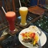 Custom Juice กับ Detox Drink แล้วก็ ชุดผักจิ้มHummus (รสออกไปทางพีนัทบัตเตอร์เลย
