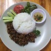 ข้าวราดลาบหมู
