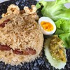 ข้าวผัดน้ำพริกหนุ่มหมูแดดเดียว [150.-]