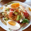 ส้มตำไทย ไข่เค็ม