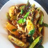 ผัดเผ็ดหมู