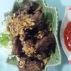 ซี่โครง อร่อย กระเทียวเจียวเข้มไปนิด