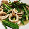 ปลาหมึกผัดไข่เค็ม