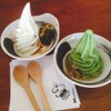 ไอศครีม : นมฮอกไกโด กับ ชาเขียว
