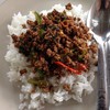 ข้าวผัดกระเพรานกกระทา