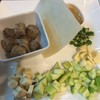 แหนมเนือง